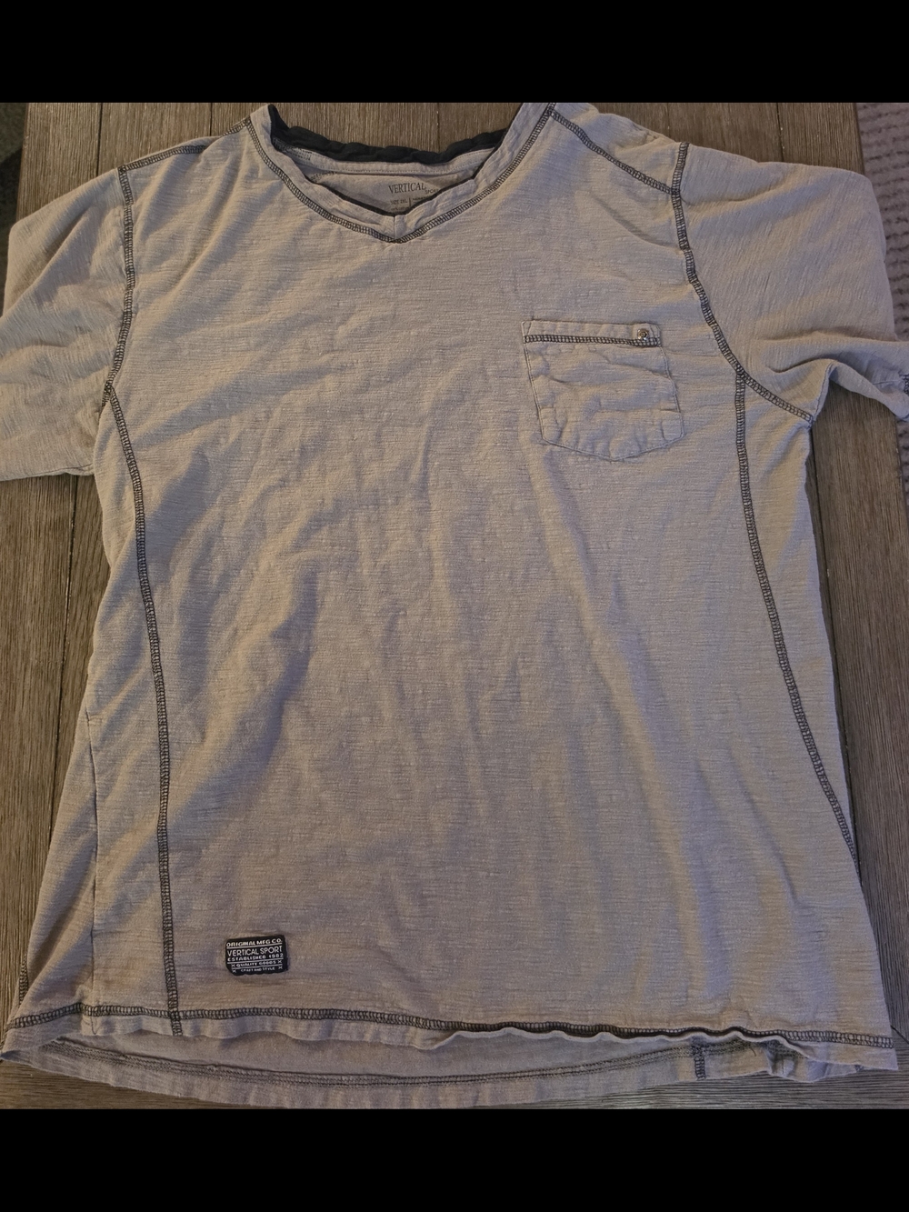 Men's Short Sleeve Pocket V-Neck Tee - Gray